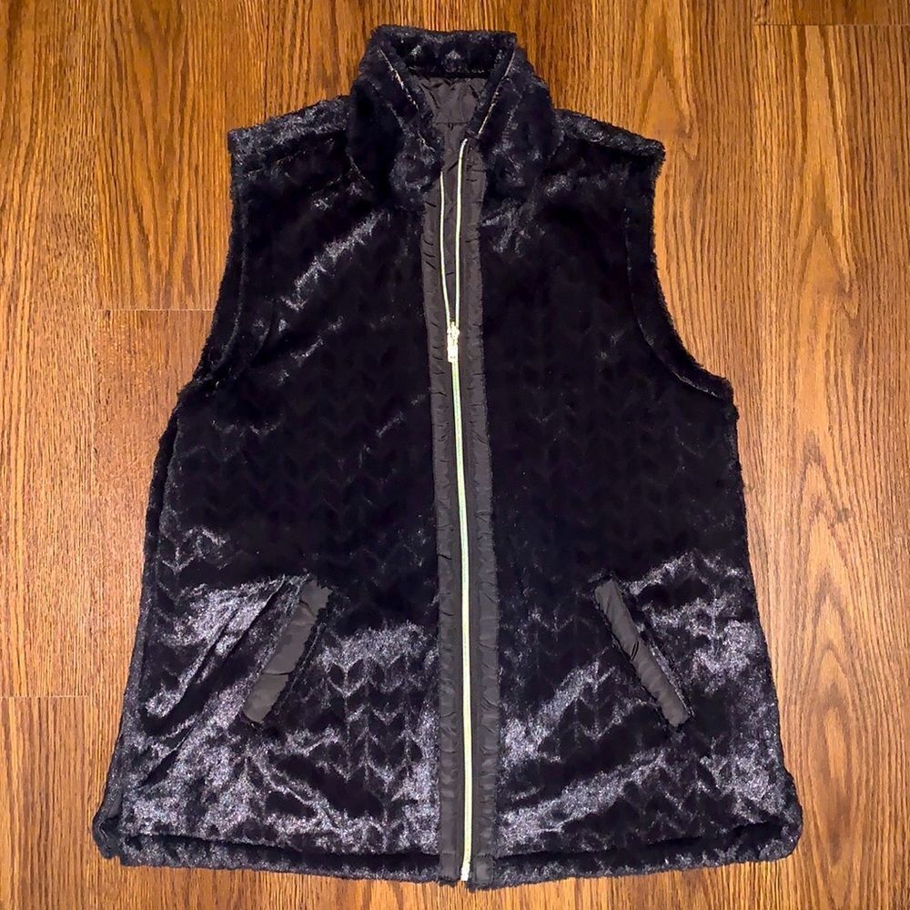 Casual Identity Brown reversible vest quilted and faux fur size large
